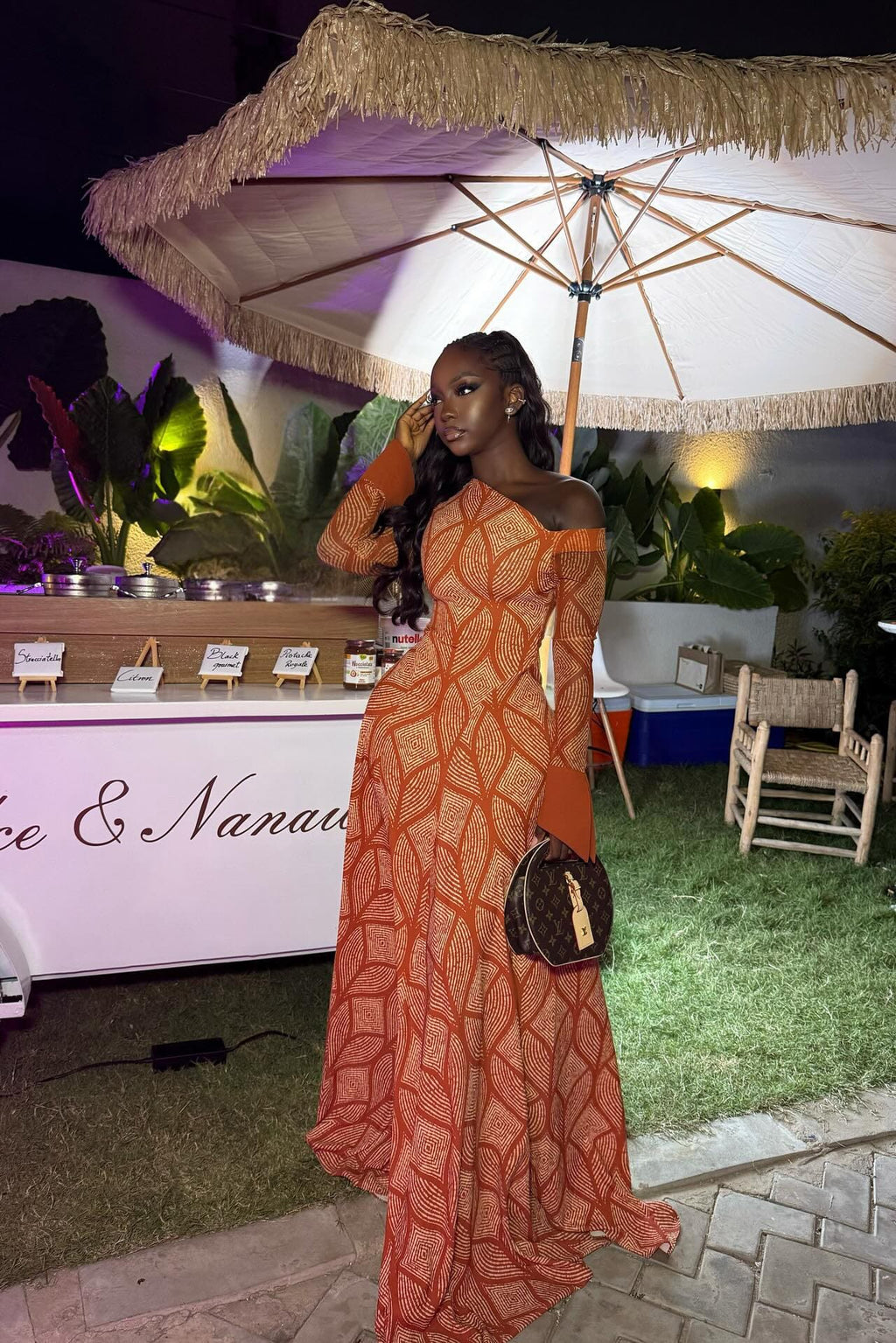 Chic Geometric One-Shoulder Maxi Dress